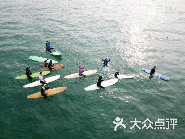 郑煤机(00564)上涨5.02%，报9.41元/股